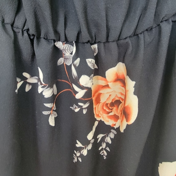 YOINS spring midi dress in a Large - Picture 5 of 6